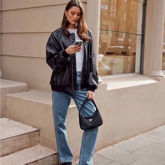 UGG Tazz Platform Black Size 9 NWT - Picture 3 of 16